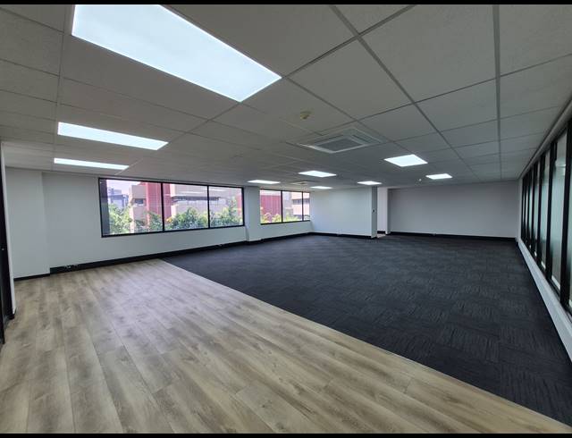 214M² OFFICE TO LET IN SANDOWN